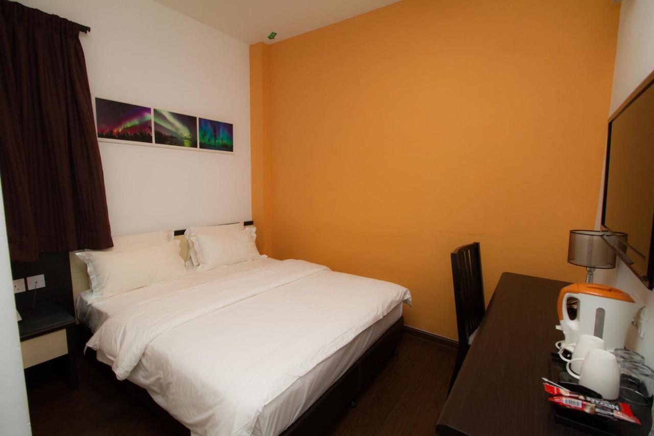 Aurora Boutique Hotel Bahau Extérieur photo